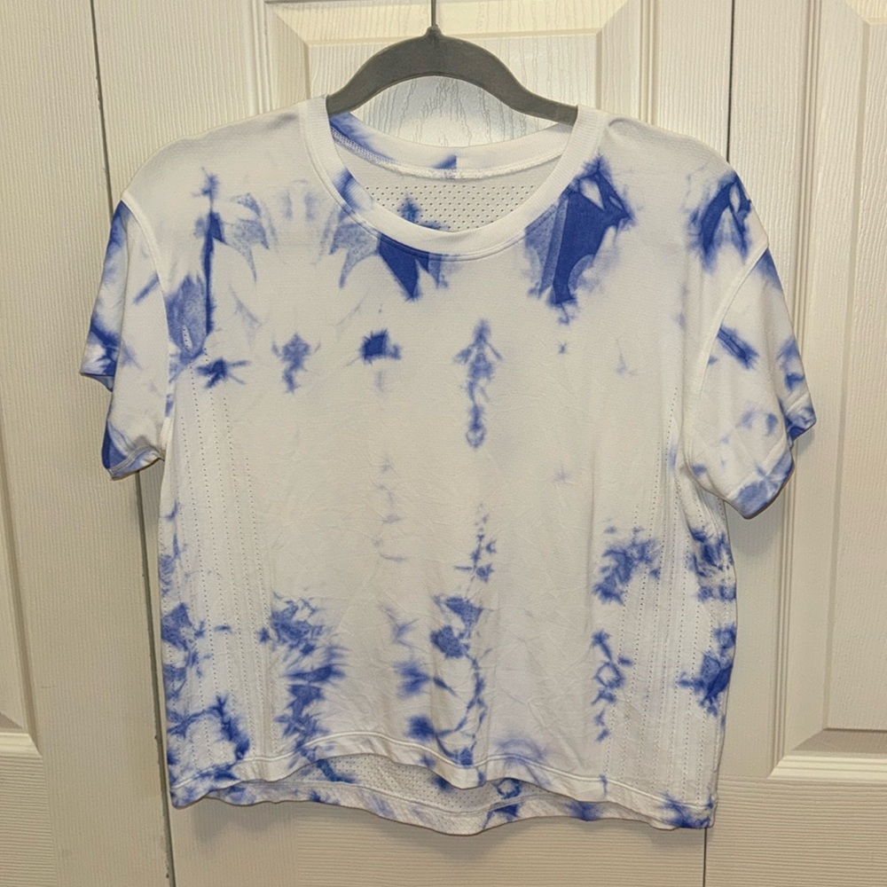 lululemon athletic shirt